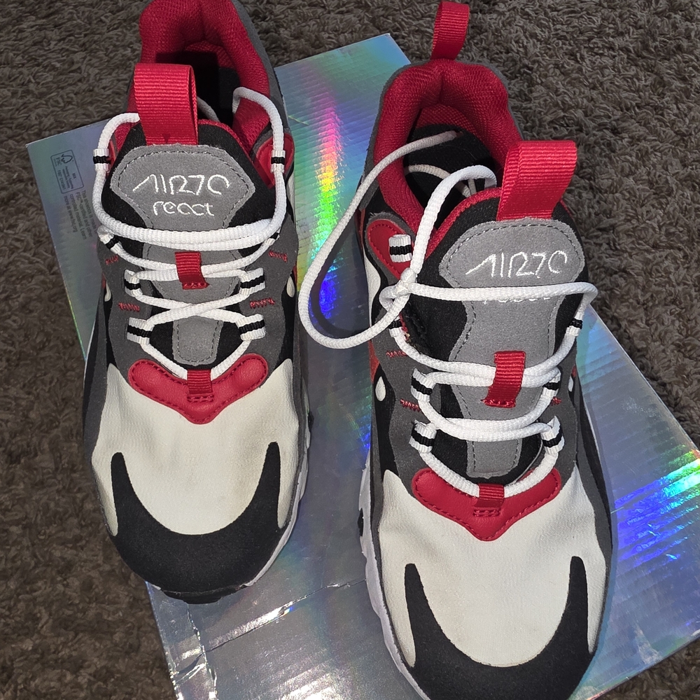 Nike Kids Sneakers in Red, Black, and White - Picture 3 of 6